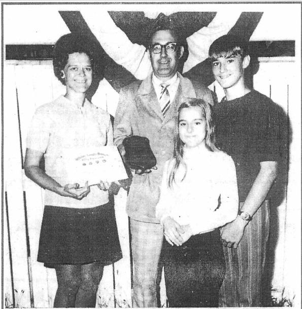 Floyd Bordner with family at the 1971 Veteran of the Year ceremony
